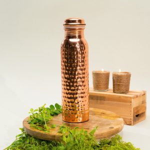 Home copper water bottle (hammered)